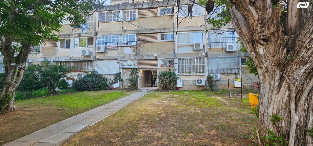 סמטת תחכמוני 2