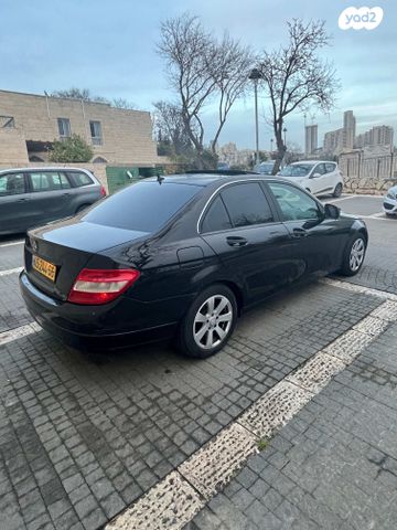 מודעת רכב מרצדס-בנץ C-class
