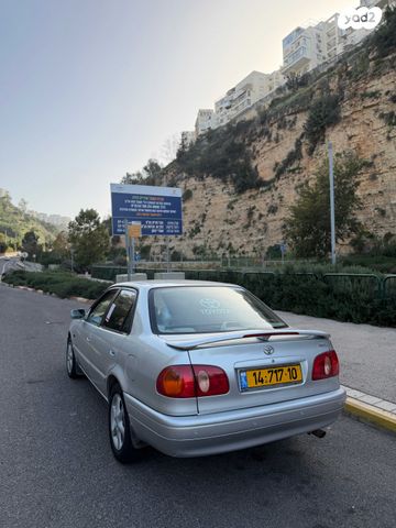מודעת רכב טויוטה קורולה