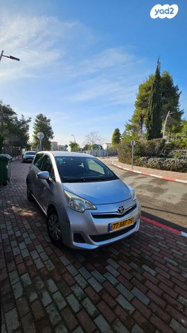 מודעת רכב טויוטה ורסו-S