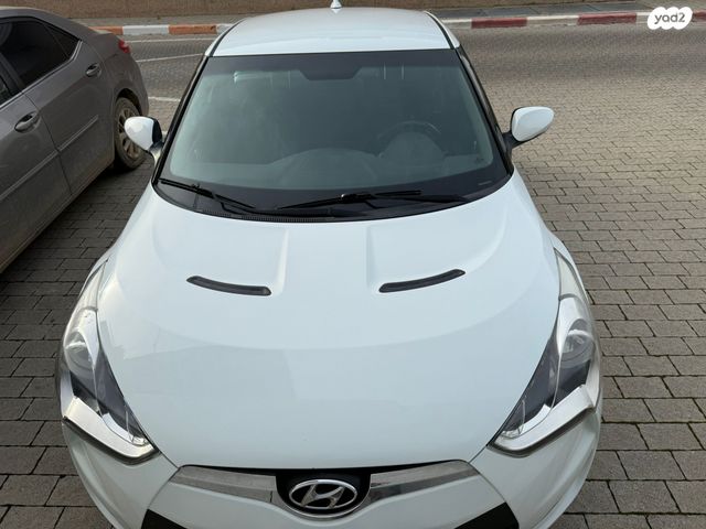 מודעת רכב יונדאי ולוסטר