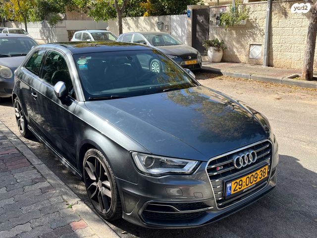 מודעת רכב אאודי S3