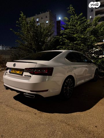 מודעת רכב סקודה סופרב