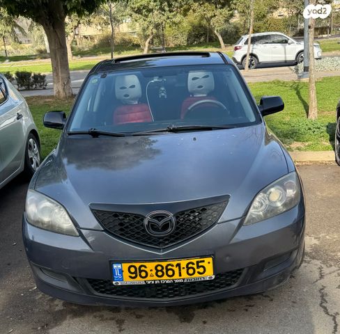 מודעת רכב מאזדה 3