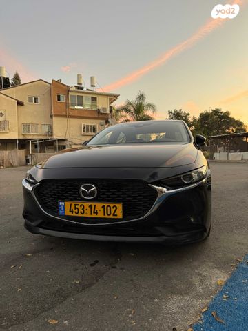 מודעת רכב מאזדה 3