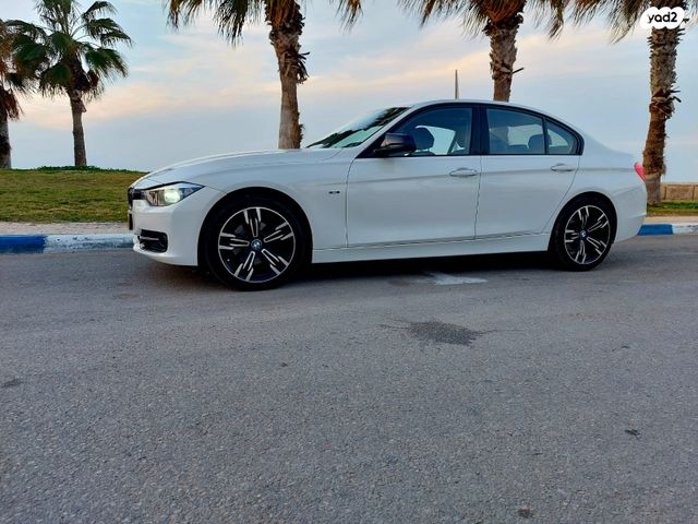 מודעת רכב ב מ וו סדרה 3