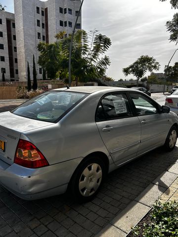 מודעת רכב טויוטה קורולה