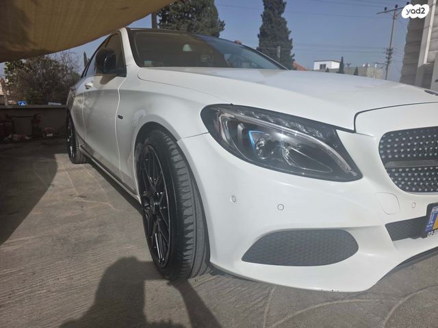 מודעת רכב מרצדס-בנץ C-class