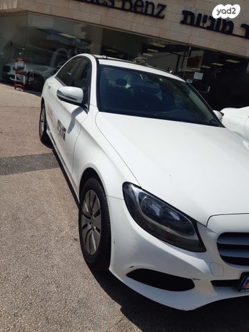 מודעת רכב מרצדס-בנץ C-class