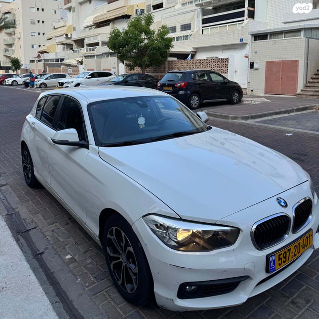 מודעת רכב ב מ וו סדרה 1