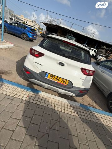 מודעת רכב קיה סטוניק