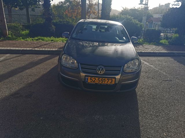 מודעת רכב פולקסווגן ג'טה 