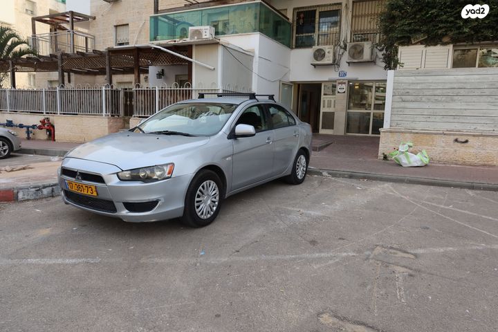 מודעת רכב מיצובישי לנסר