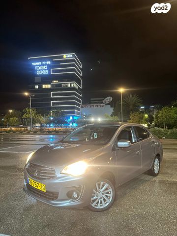 מודעת רכב מיצובישי אטראז'