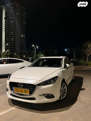 מודעת רכב מאזדה 3
