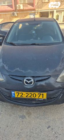 מודעת רכב מאזדה 2