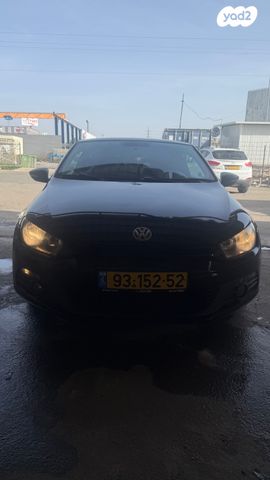 מודעת רכב פולקסווגן שירוקו