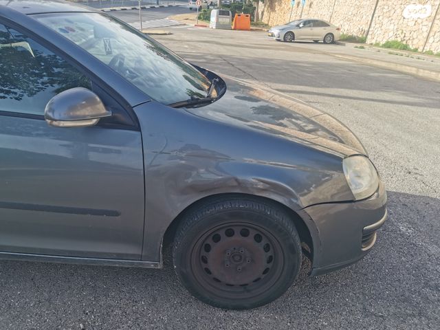 מודעת רכב פולקסווגן ג'טה