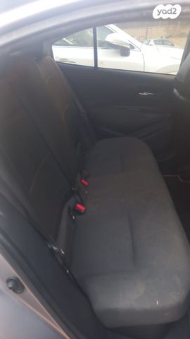 מודעת רכב טויוטה קורולה