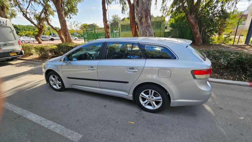 מודעת רכב טויוטה אוונסיס