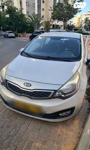 מודעת רכב קיה ריו