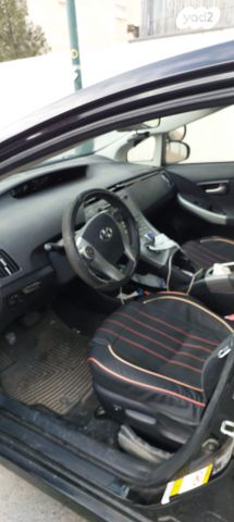 מודעת רכב טויוטה פריוס