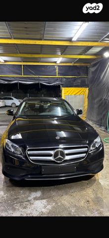 מודעת רכב מרצדס-בנץ E-class
