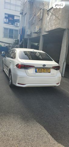 מודעת רכב טויוטה קורולה
