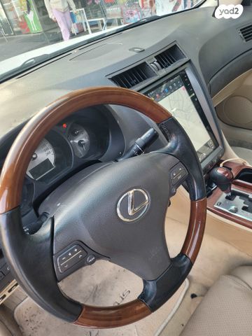 מודעת רכב לקסוס GS