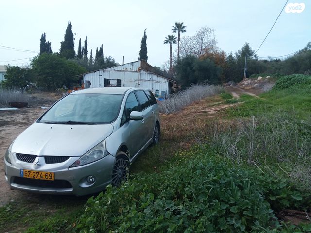 מודעת רכב מיצובישי גרנדיס