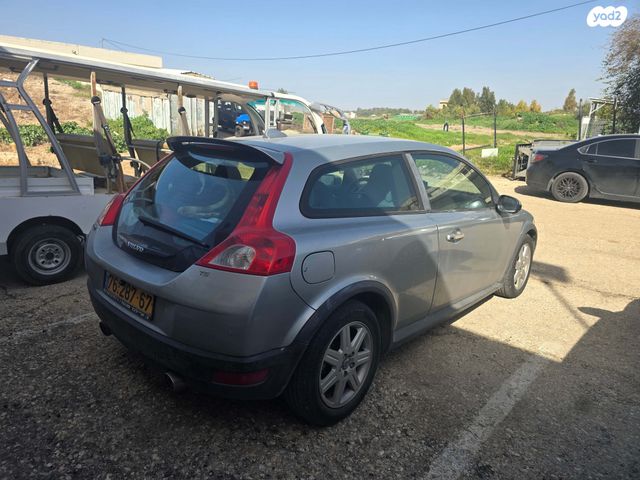 מודעת רכב וולוו C30