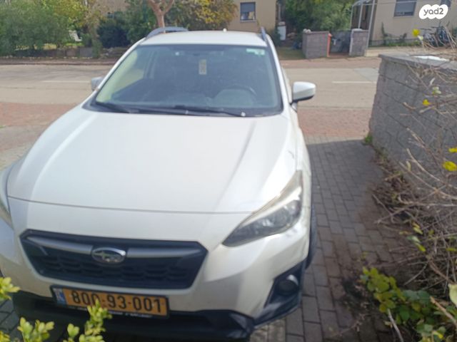 מודעת רכב סובארו XV