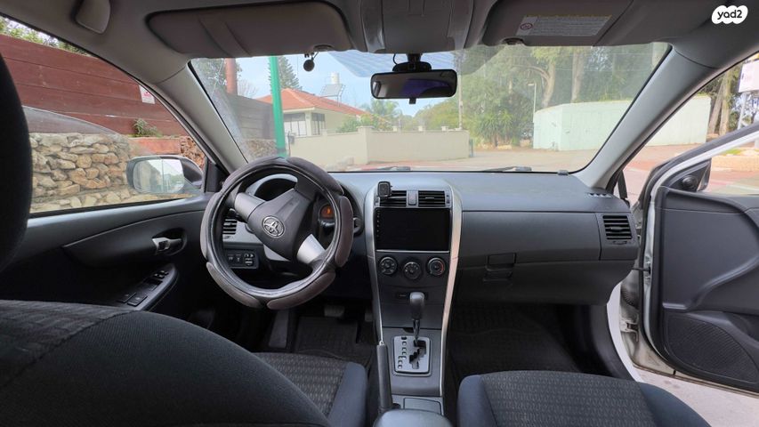 מודעת רכב טויוטה קורולה