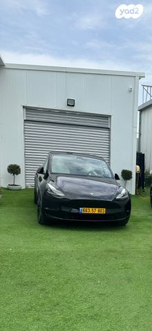 מודעת רכב טסלה מודל Y