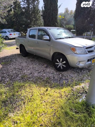 מודעת רכב טויוטה היילקס ויגו