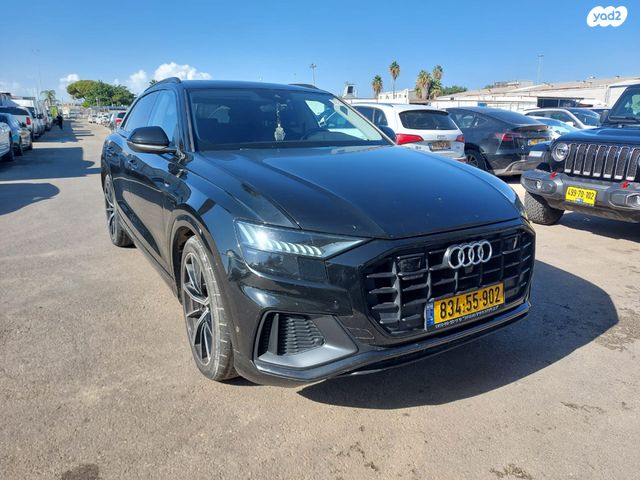 מודעת רכב אאודי Q8