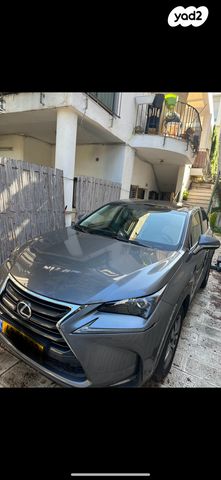 מודעת רכב לקסוס NX