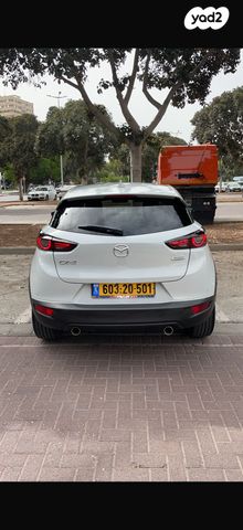 מודעת רכב מאזדה CX-3