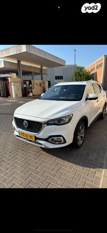 מודעת רכב אם ג'י EHS PHEV