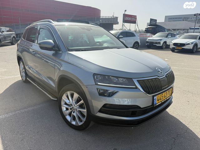 מודעת רכב סקודה קארוק