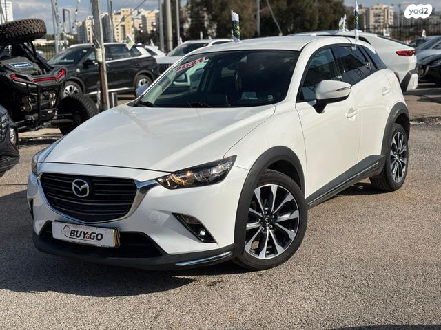 מודעת רכב מאזדה CX-3