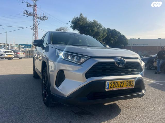 מודעת רכב טויוטה RAV4