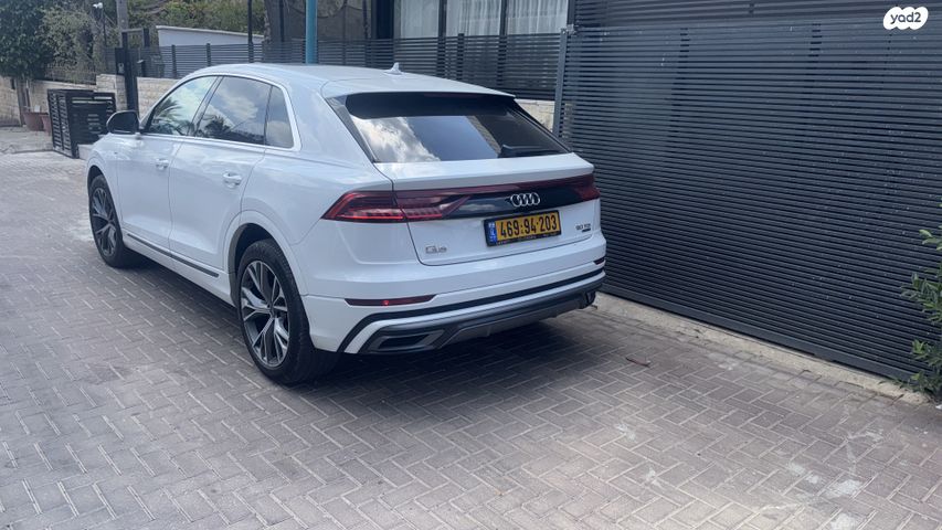 מודעת רכב אאודי Q8