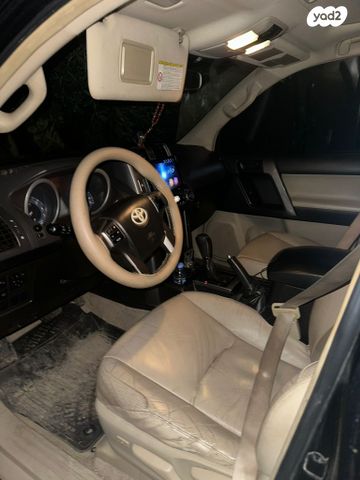 מודעת רכב טויוטה לנד קרוזר