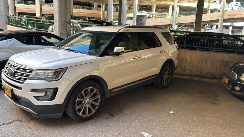 מודעת רכב פורד אקספלורר