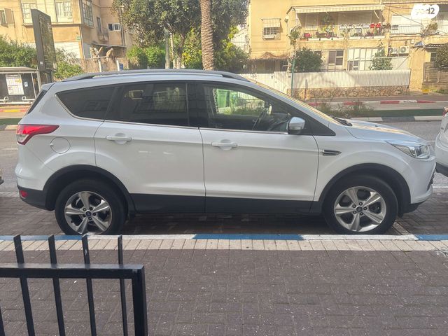 מודעת רכב פורד קוגה