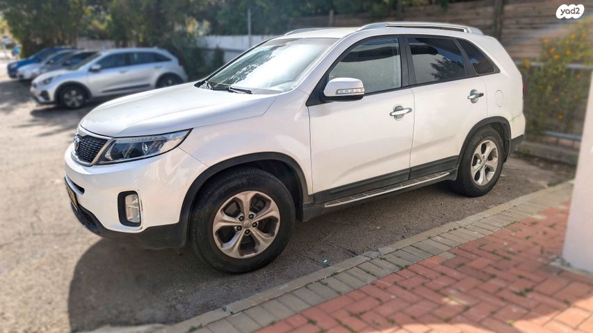 מודעת רכב קיה סורנטו