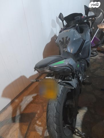 מודעת רכב קאוואסאקי נינג'ה 650