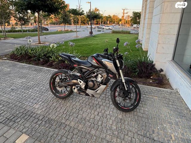 מודעת רכב הונדה CB125R