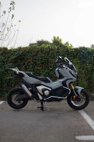 מודעת רכב הונדה X-ADV750